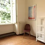 Maghetti - Modernized Flat In Historic Palazzo In The Center Of Апартаменты Луино