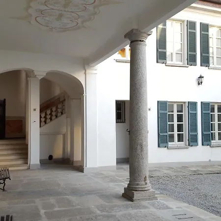 Maghetti - Modernized Flat In Historic Palazzo In The Center Of Appartement *
