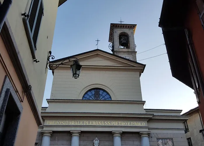 Maghetti - Modernized Flat In Historic Palazzo In The Center Of * Luino